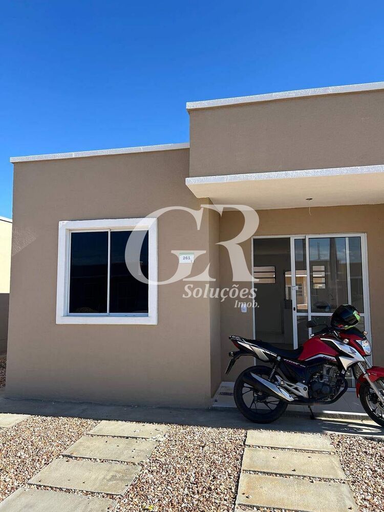 Casa à venda com 2 quartos, 144m² - Foto 2