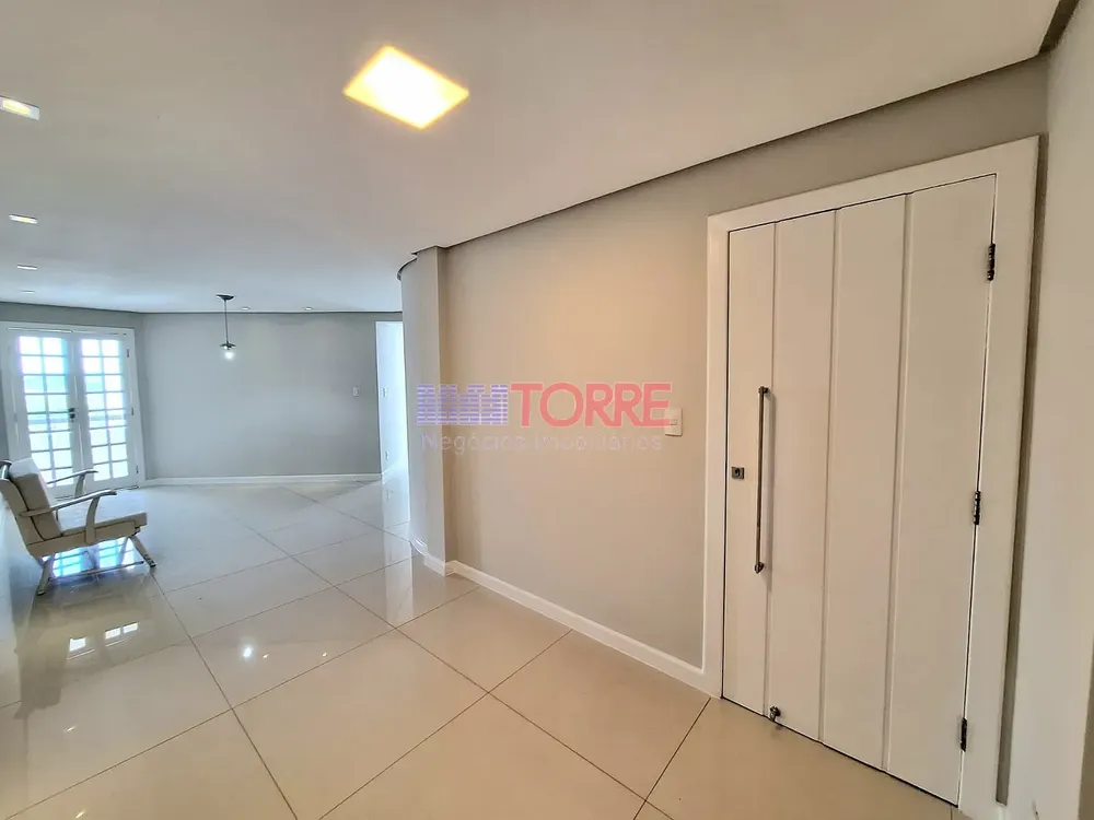 Apartamento, 2 quartos, 226 m² - Foto 2