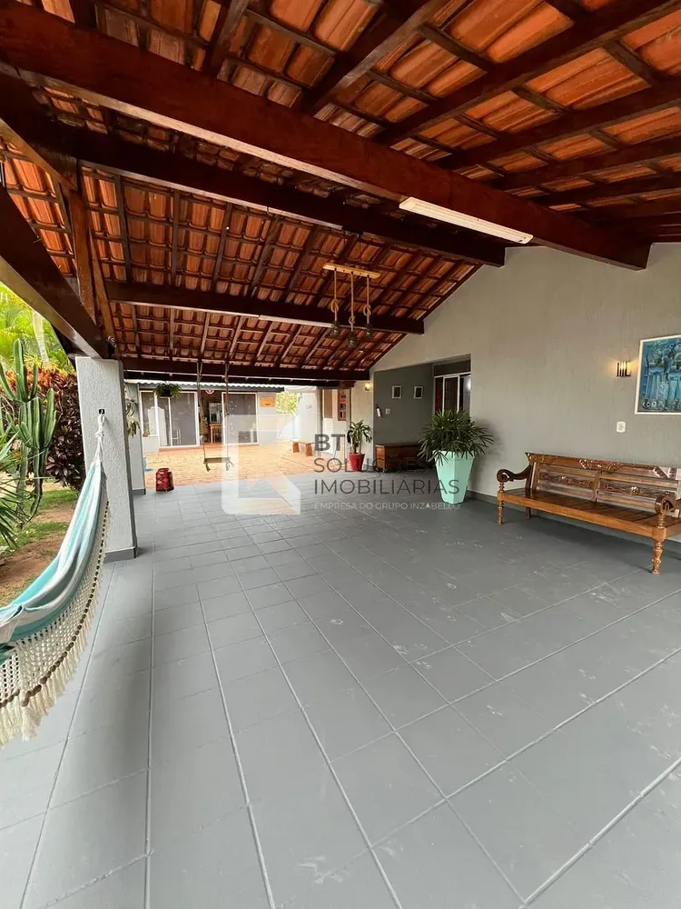 Chácara, 5 quartos, 1800 m² - Foto 1