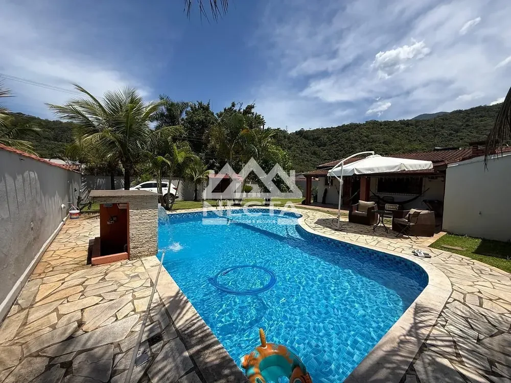 Casa, 2 quartos, 130 m² - Foto 1