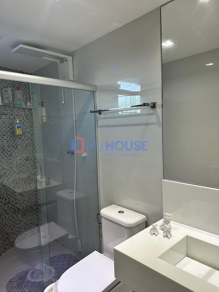 Apartamento à venda com 3 quartos, 165m² - Foto 4