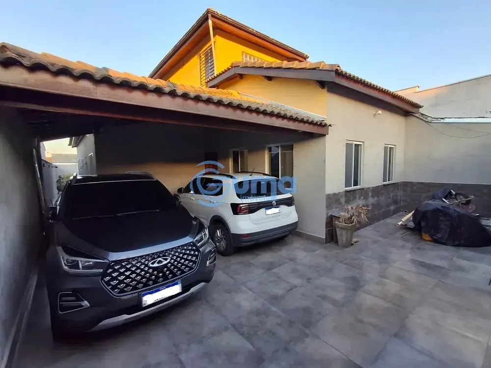 Casa, 3 quartos, 250 m² - Foto 1