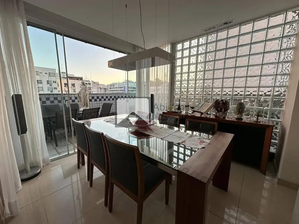 Cobertura, 3 quartos, 260 m² - Foto 4