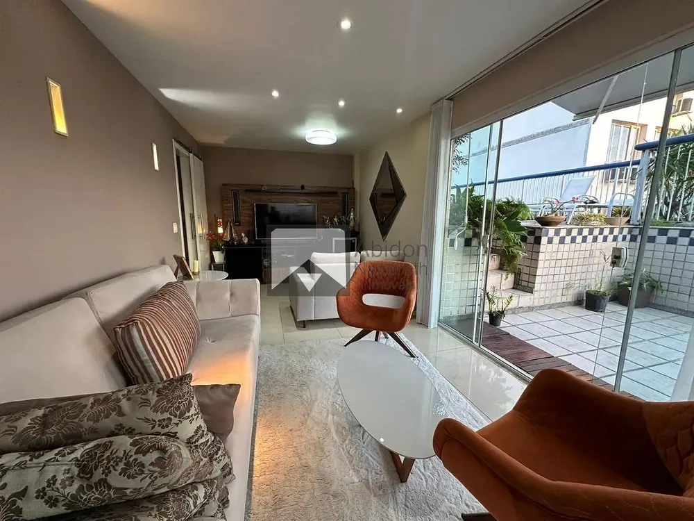 Cobertura, 3 quartos, 260 m² - Foto 2