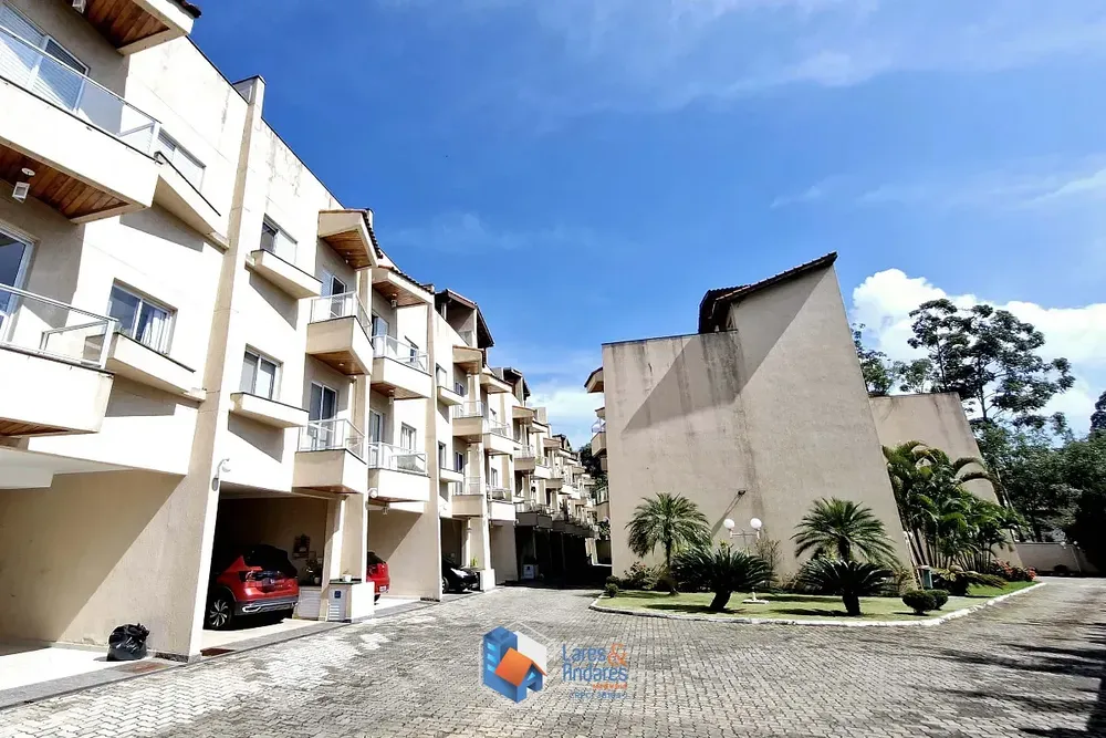 Casa, 3 quartos, 172 m² - Foto 1