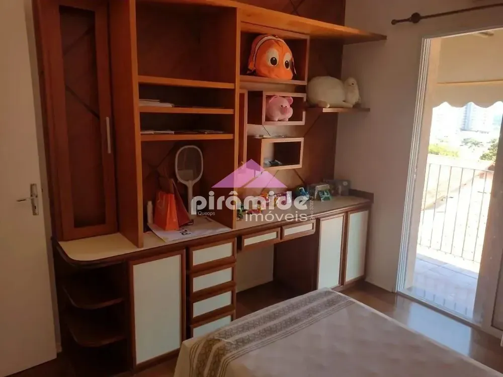 Casa, 3 quartos, 240 m² - Foto 4