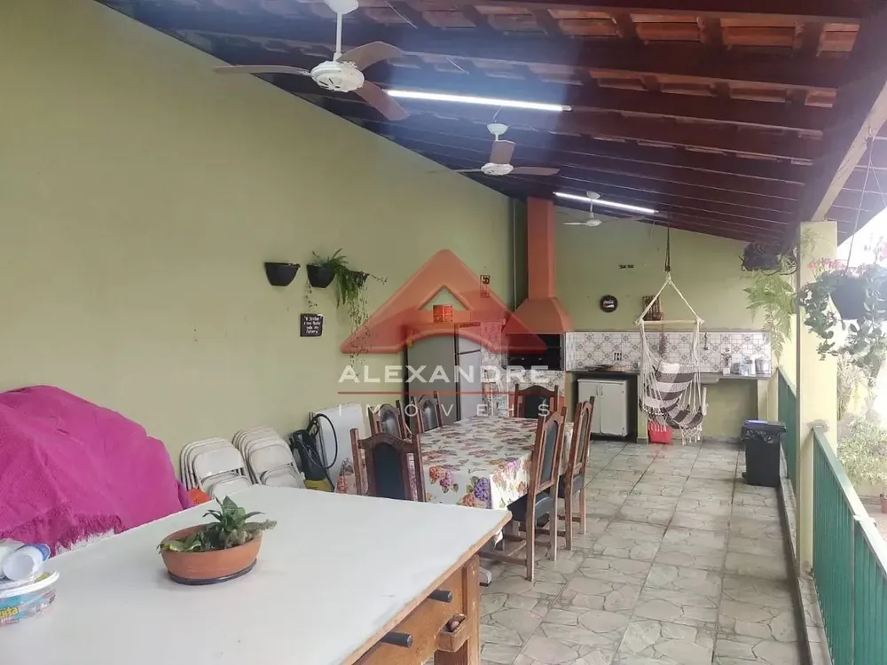 Casa, 4 quartos, 230 m² - Foto 6