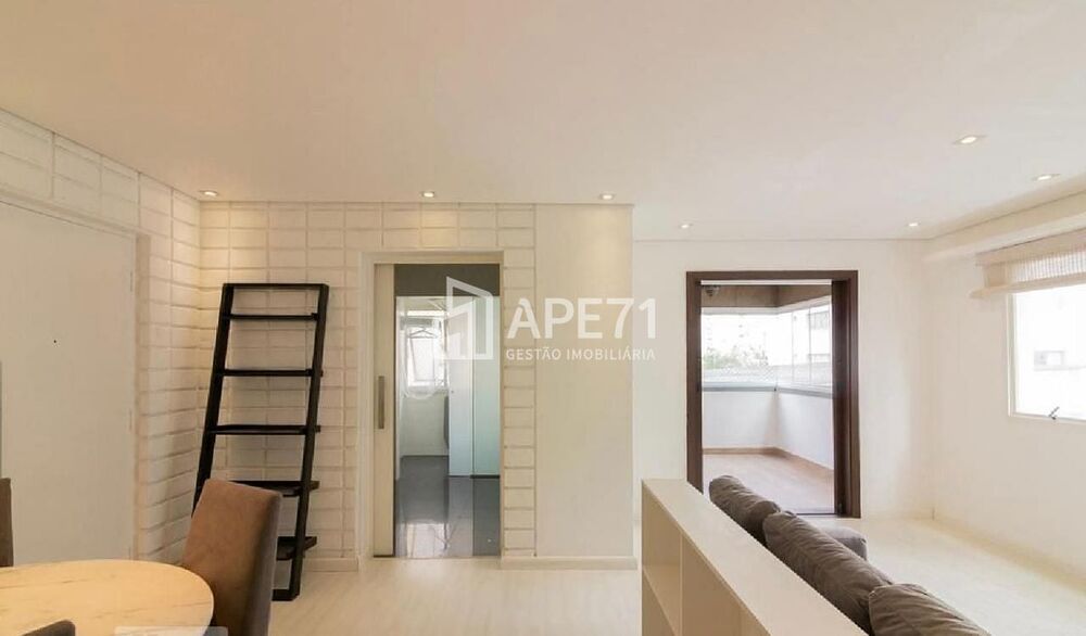 Apartamento à venda com 3 quartos, 85m² - Foto 4