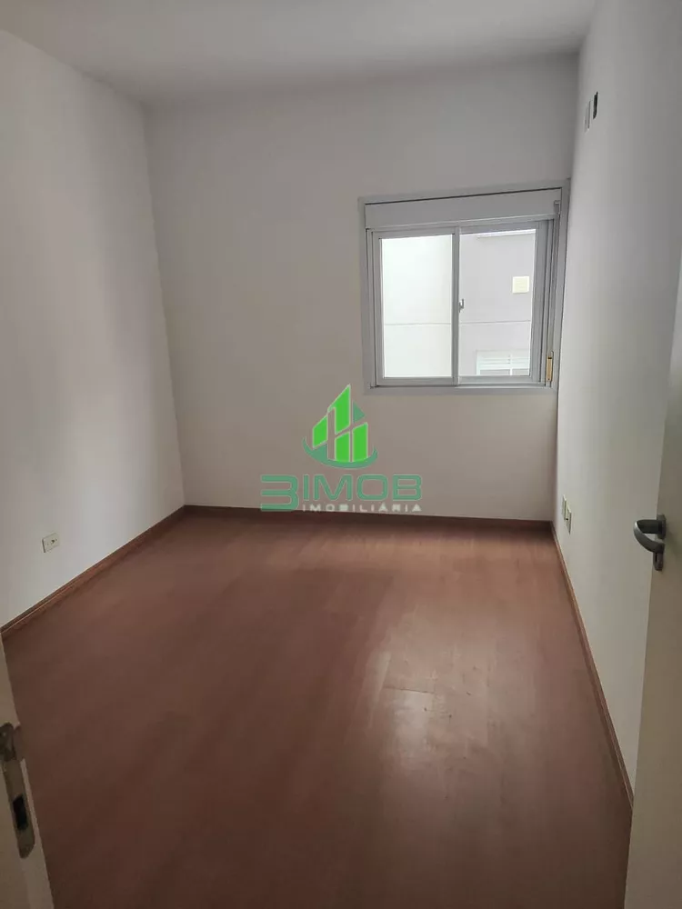 Apartamento à venda com 3 quartos, 92m² - Foto 3