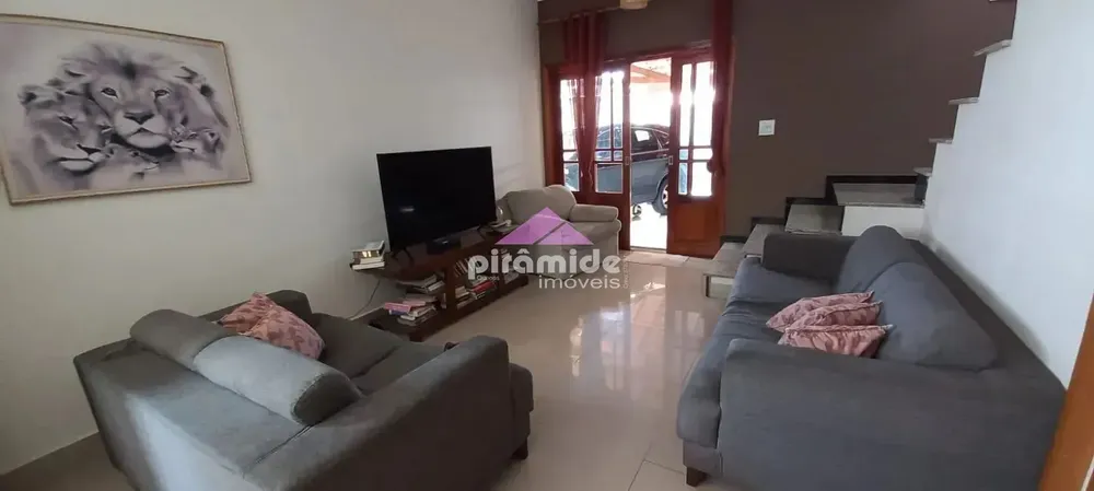 Casa, 3 quartos, 140 m² - Foto 1