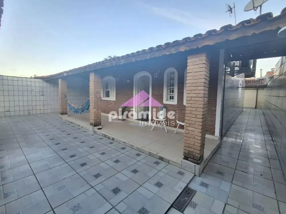 Casa, 2 quartos, 162 m² - Foto 3