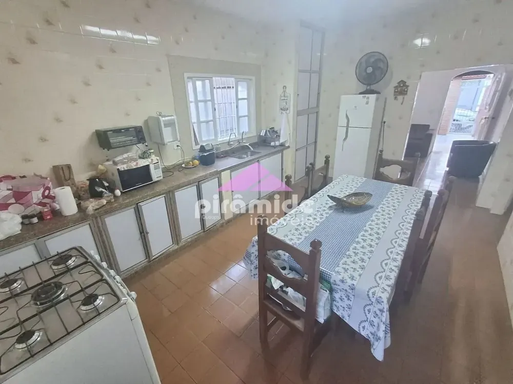 Casa, 2 quartos, 162 m² - Foto 2