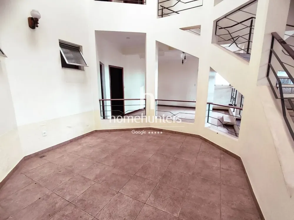 Casa, 3 quartos, 385 m² - Foto 1