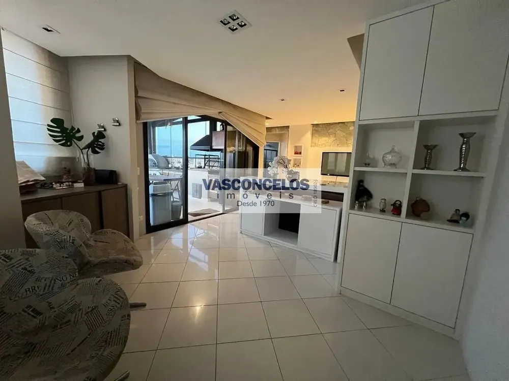 Apartamento, 3 quartos, 206 m² - Foto 1