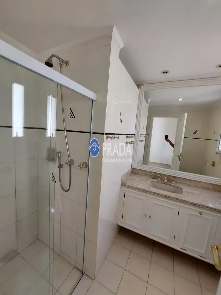 Apartamento, 3 quartos, 245 m² - Foto 2