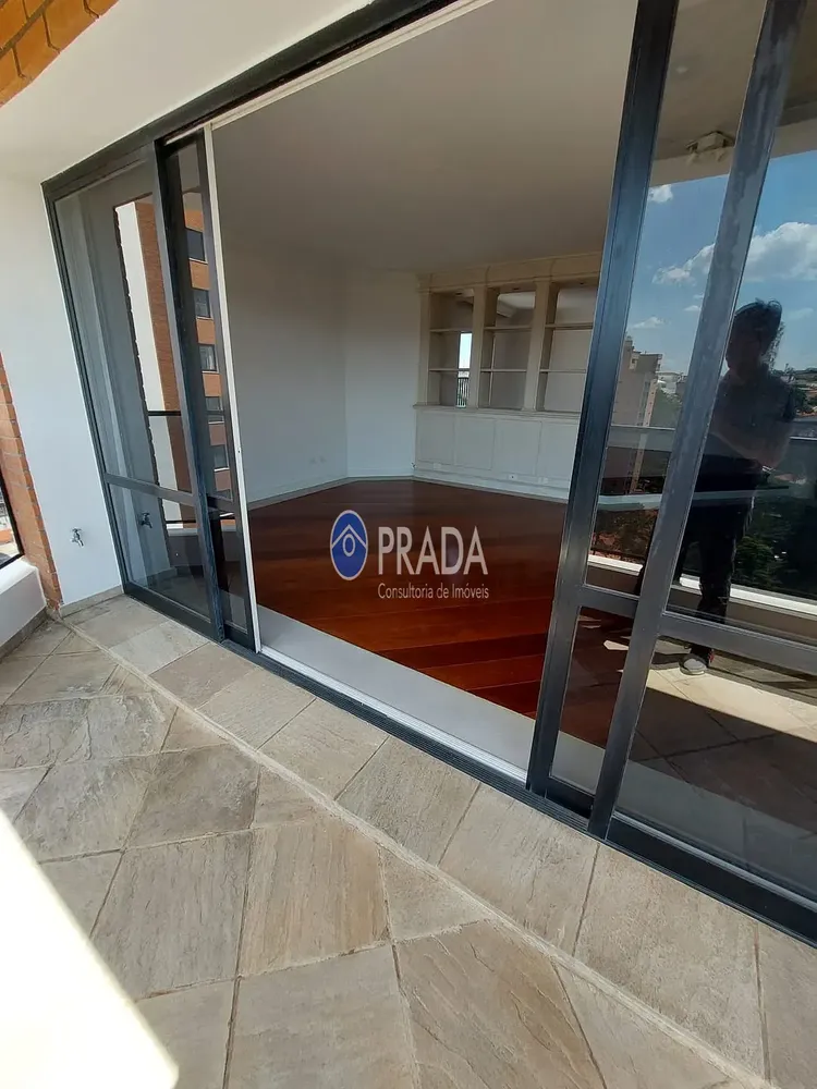 Apartamento, 3 quartos, 245 m² - Foto 1