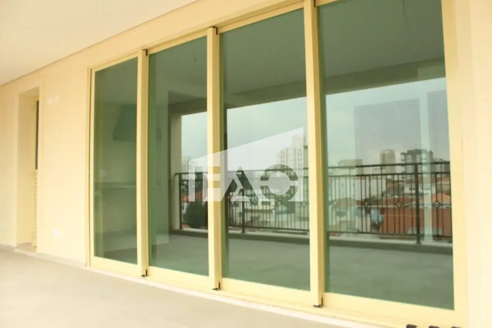 Apartamento, 3 quartos, 132 m² - Foto 2
