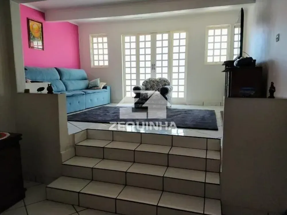 Casa, 3 quartos, 169 m² - Foto 3