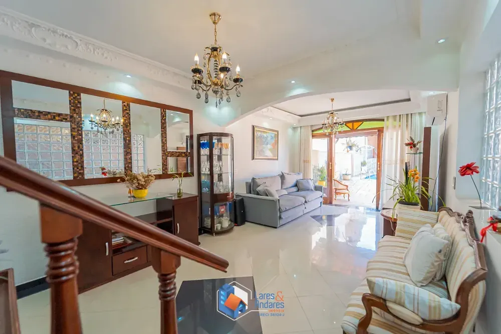 Casa, 3 quartos, 235 m² - Foto 3