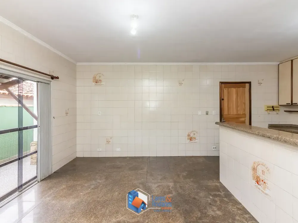 Casa, 3 quartos, 280 m² - Foto 1