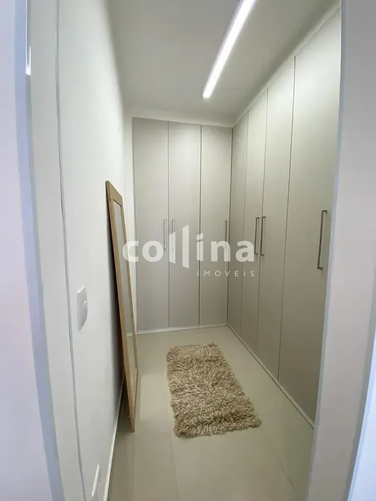 Apartamento, 3 quartos, 202 m² - Foto 2