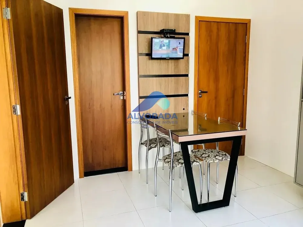 Sobrado, 4 quartos, 238 m² - Foto 2