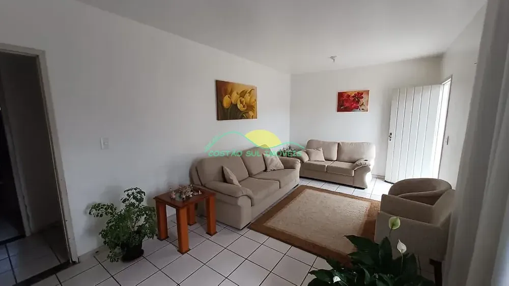 Casa, 3 quartos, 190 m² - Foto 1