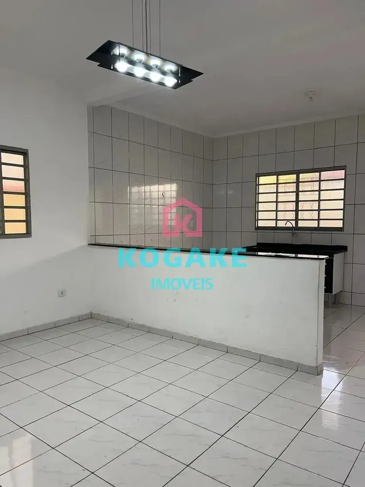 Sobrado, 3 quartos, 206 m² - Foto 1