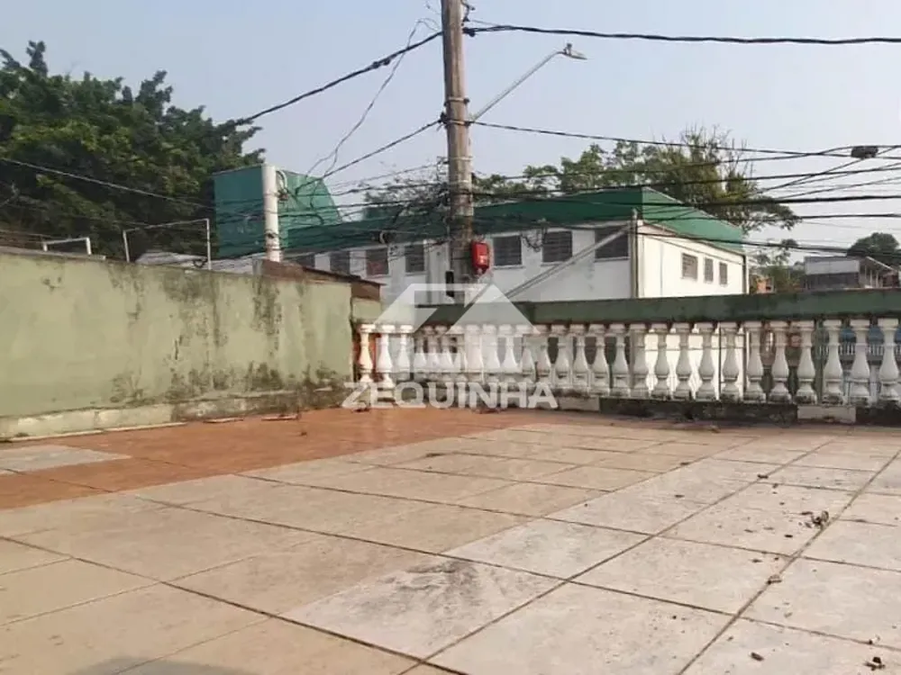 Casa, 5 quartos, 319 m² - Foto 1