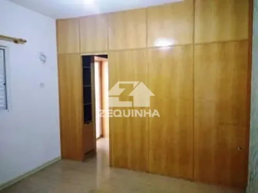 Casa, 3 quartos, 209 m² - Foto 2