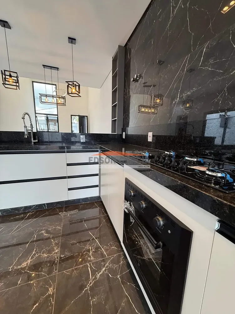 Casa, 3 quartos, 107 m² - Foto 2