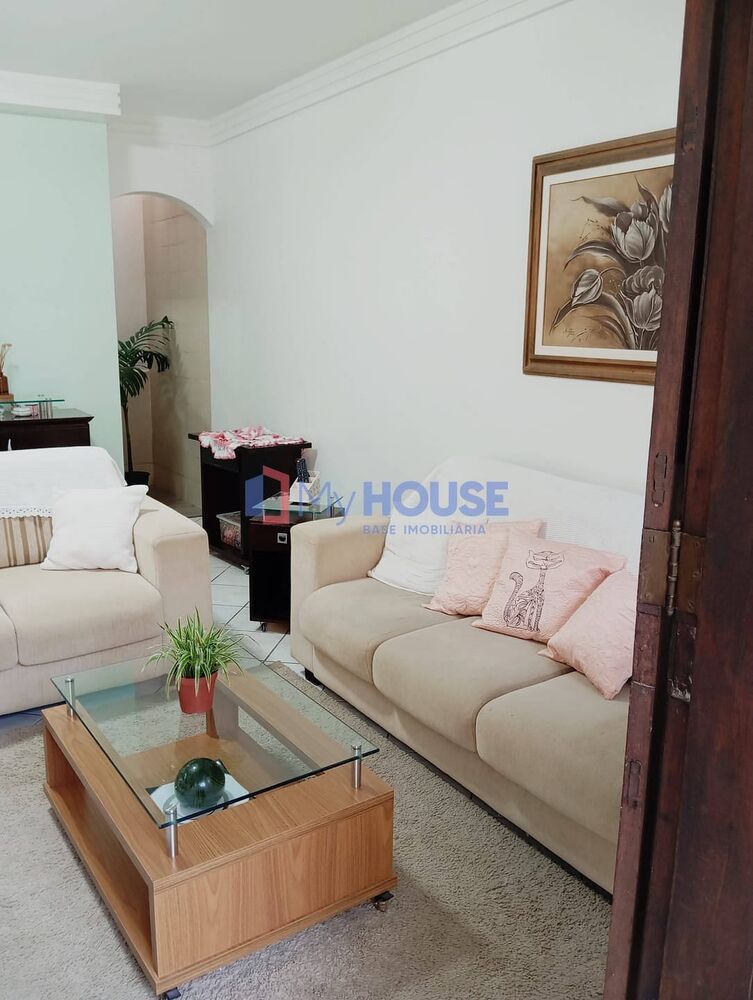Sobrado à venda com 6 quartos, 400m² - Foto 4