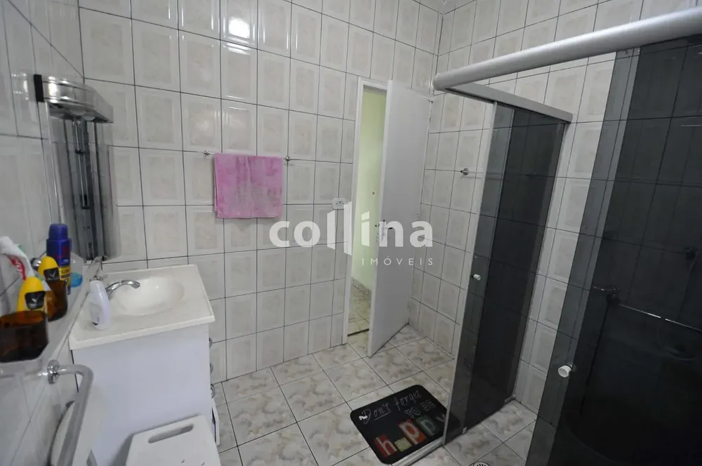 Casa, 5 quartos, 359 m² - Foto 3