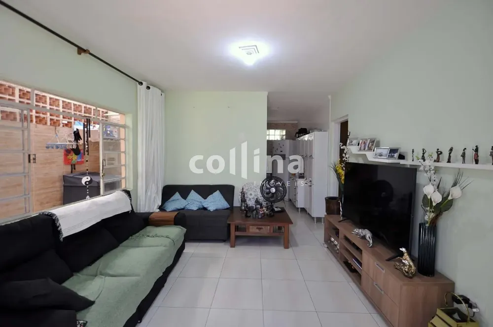 Casa, 5 quartos, 359 m² - Foto 2