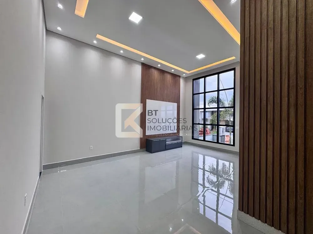Casa, 3 quartos, 194 m² - Foto 1