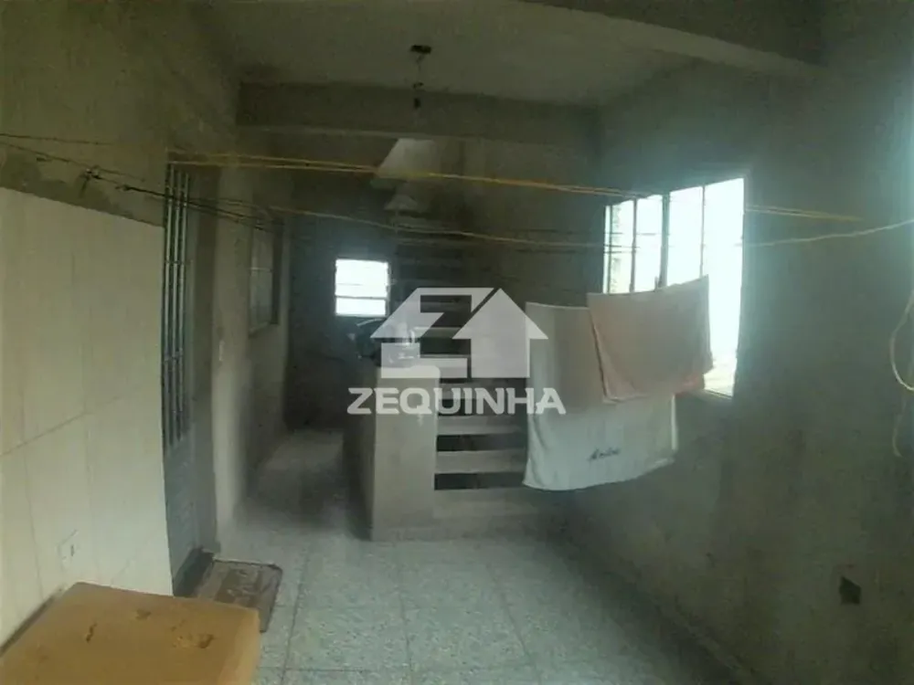 Casa, 6 quartos, 250 m² - Foto 4