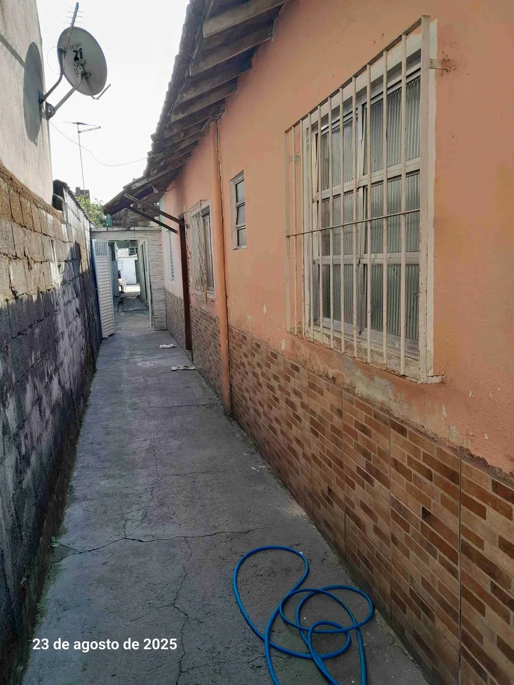 Casa, 2 quartos, 242 m² - Foto 6