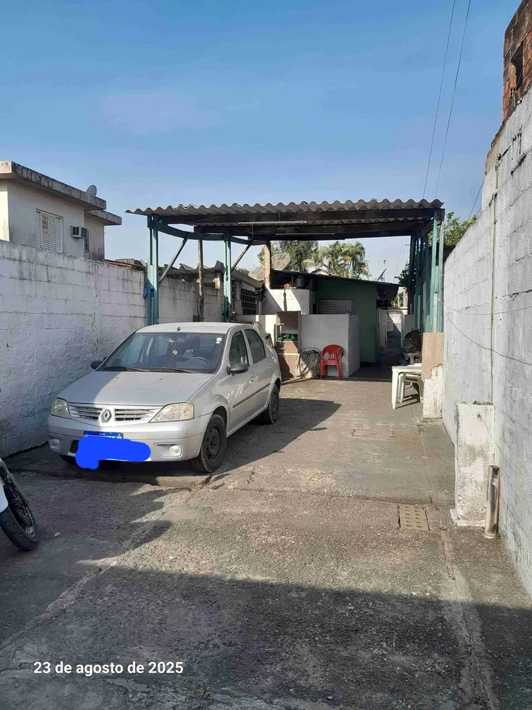 Casa, 2 quartos, 242 m² - Foto 1