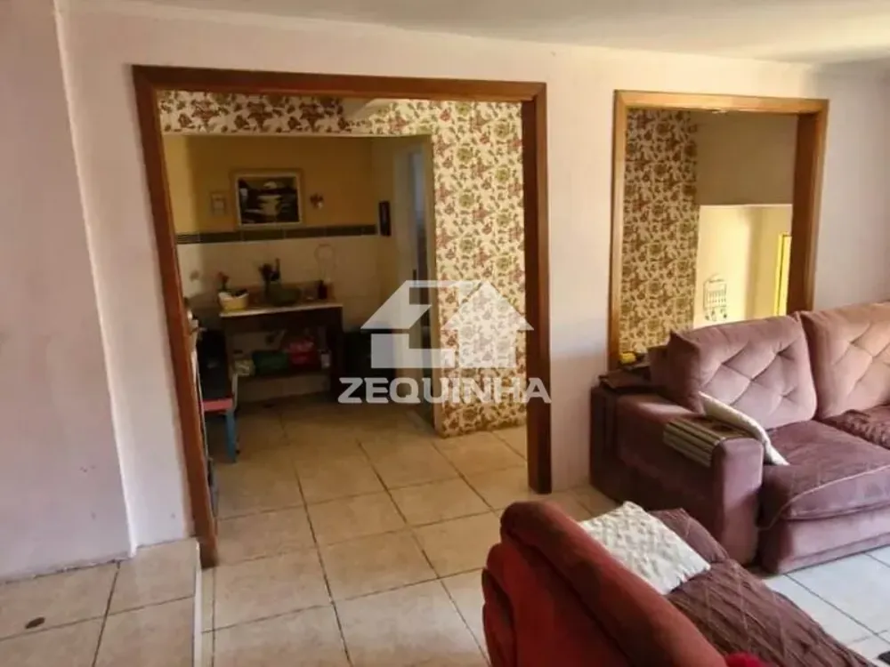 Casa, 2 quartos, 207 m² - Foto 4