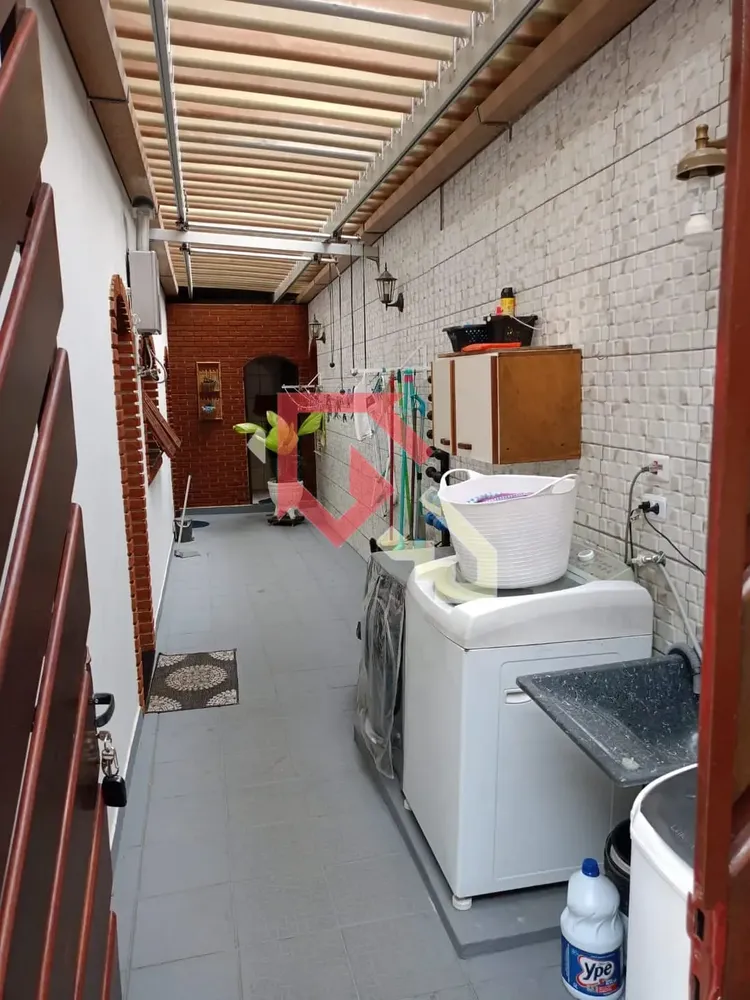 Sobrado, 4 quartos, 239 m² - Foto 1