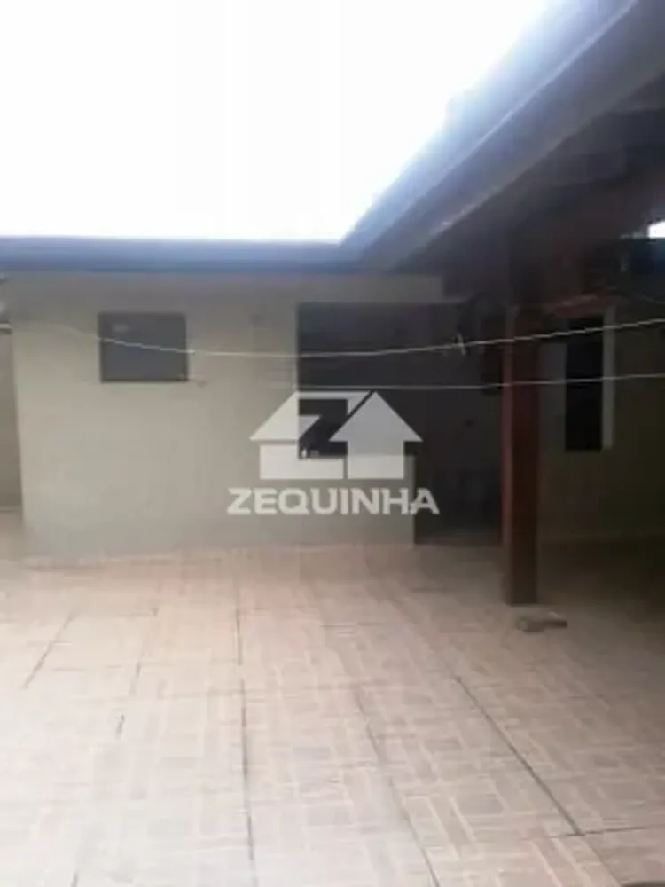 Casa, 4 quartos, 381 m² - Foto 2
