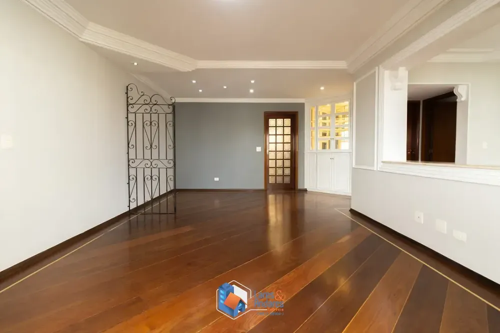 Apartamento, 3 quartos, 157 m² - Foto 1
