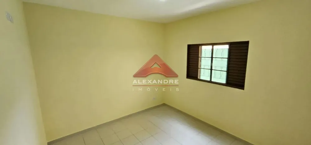 Casa, 3 quartos, 131 m² - Foto 3