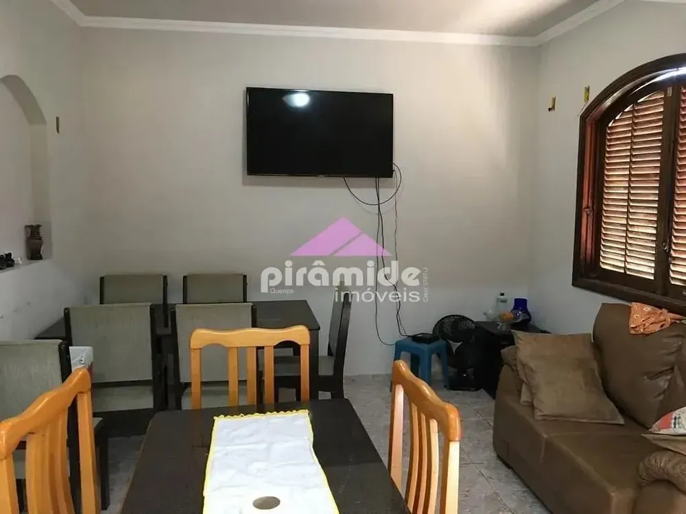 Casa, 4 quartos, 336 m² - Foto 2