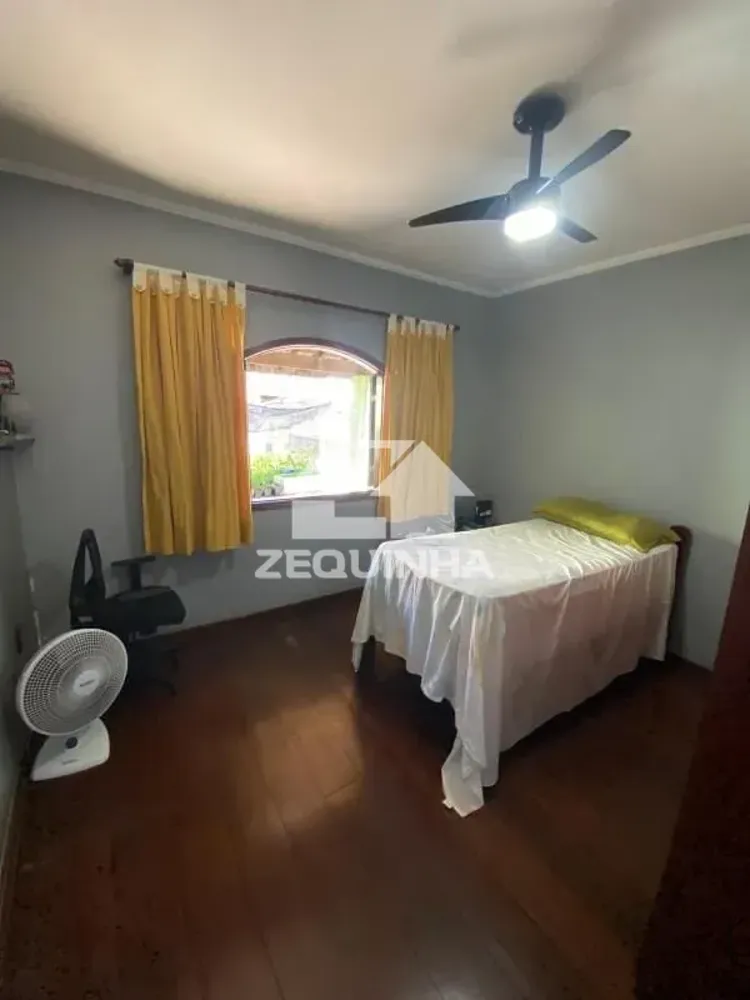 Casa, 3 quartos, 154 m² - Foto 1