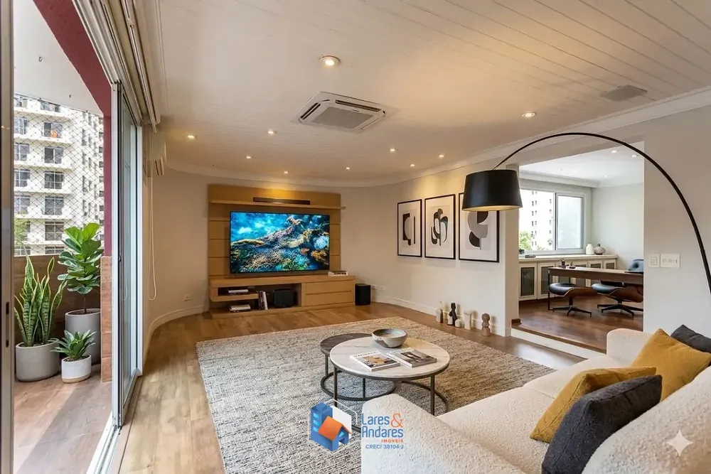 Apartamento, 4 quartos, 196 m² - Foto 2