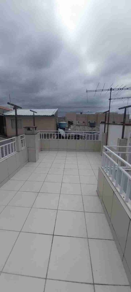 Sobrado à venda com 4 quartos, 150m² - Foto 2