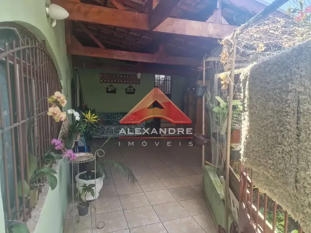 Casa, 5 quartos, 325 m² - Foto 4