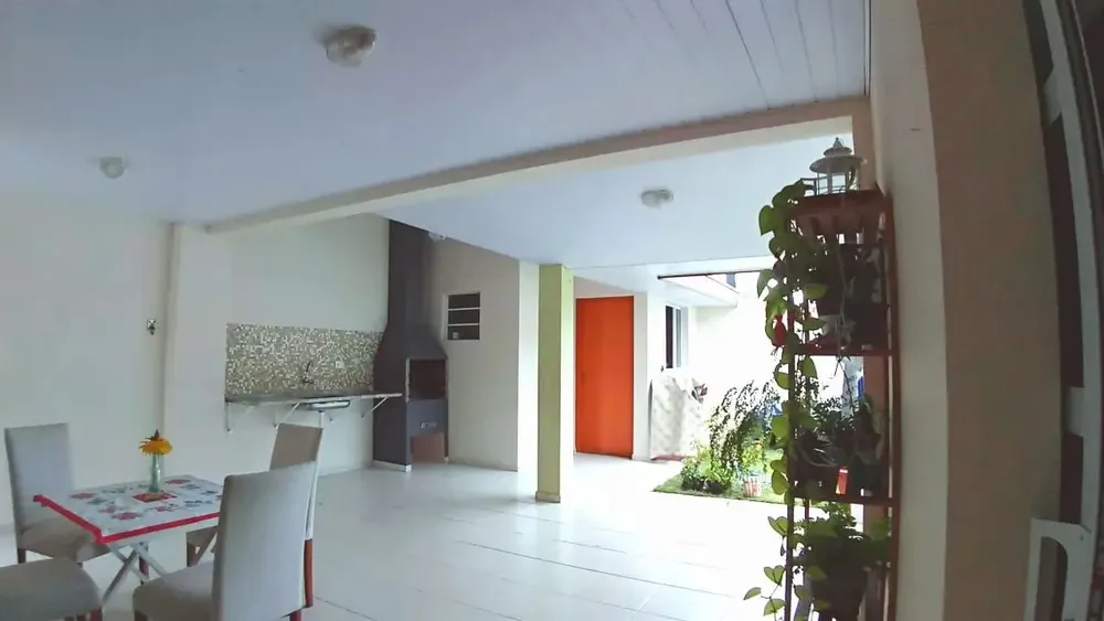 Casa, 4 quartos, 238 m² - Foto 4