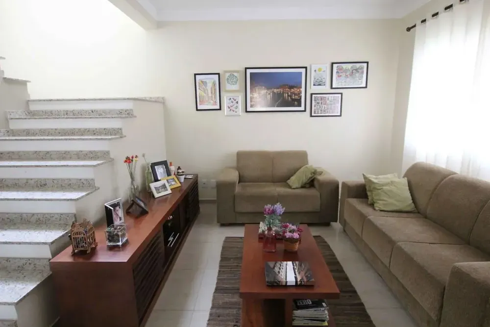 Casa, 4 quartos, 238 m² - Foto 1